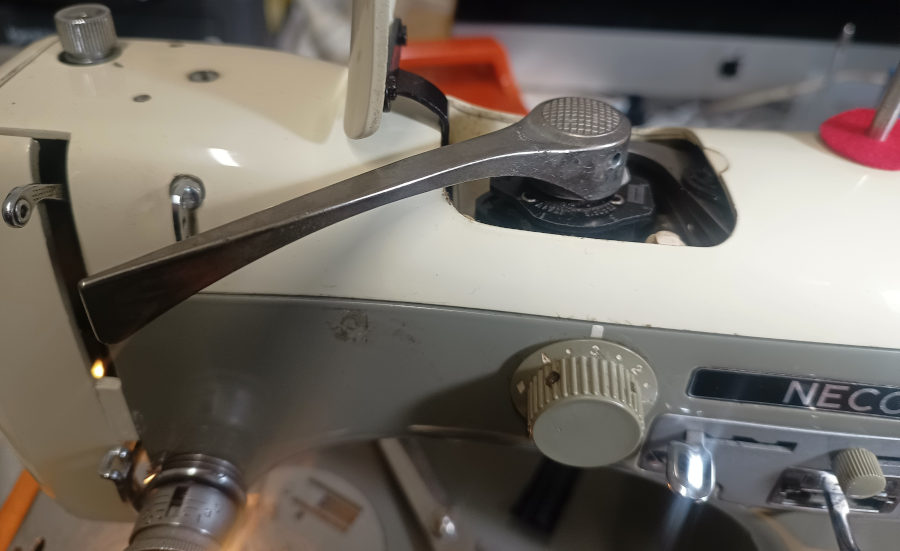 The buttonholer